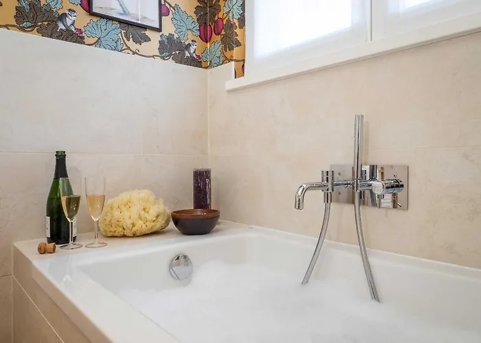 Luxury Golf Bogogno